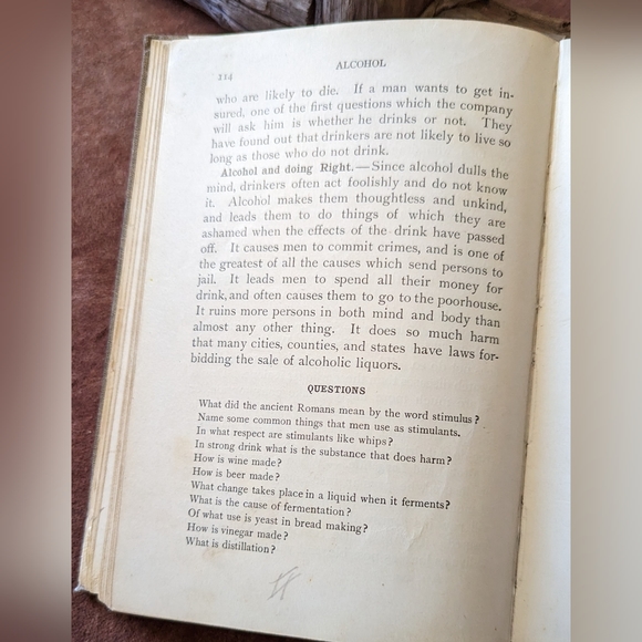 Personal Hygiene by Frank Overton 1913 Antique Hardcover Book - Picture 9 of 16